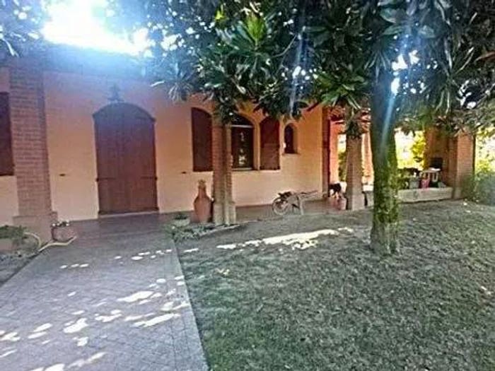 Casa con 5 locali in vendita in Via Dei Gelsi, Centro, Monticelli Pavese