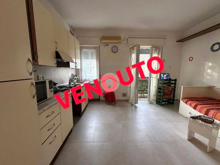 Appartamento monolocale in vendita in Via Marco D'Agrate, Corvetto, Milano