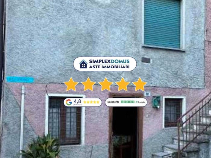 Appartamento quadrilocale in vendita in Via alla Chiesa, Colico Piano, Colico