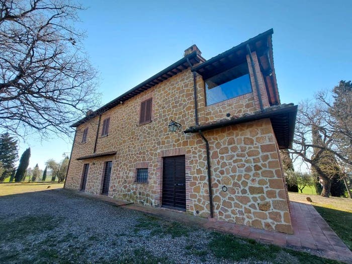 Casa con 6 locali in vendita in Pienza