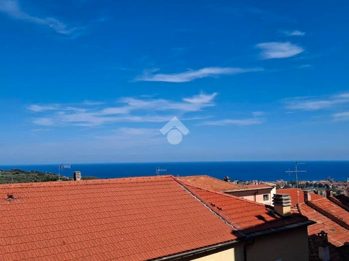 Appartamento bilocale in vendita in Via Martiri della Liberazione, Centro, Diano Castello