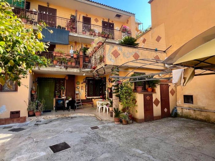 Appartamento trilocale in vendita in Corso Umberto I, Centro, Marano di Napoli
