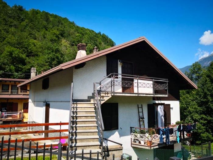Casa con 6 locali in vendita in Nembra, Edolo