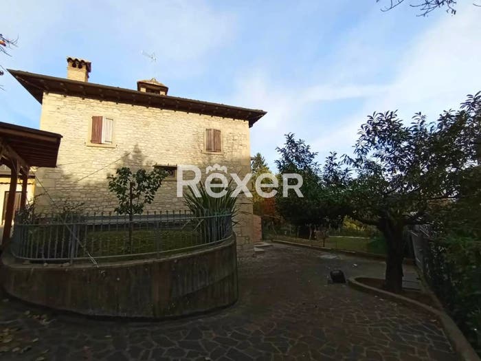 Casa quadrilocale in vendita in Via Sandro Pertini, Verica, Pavullo nel Frignano