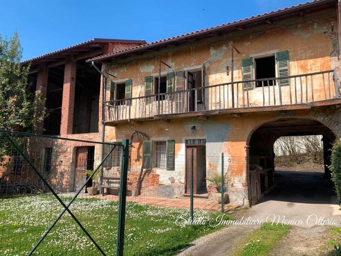 Casa quadrilocale in vendita in Via Tetti Trinità, Montaldo Torinese