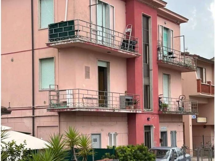 Appartamento trilocale in vendita in Via Roma Montecosaro Scalo MC Italia, Borgo Stazione, Montecosaro