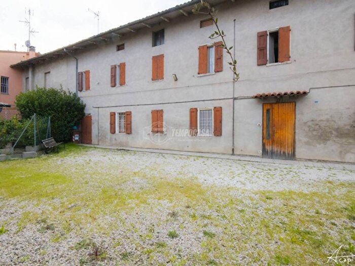 Casa con 6 locali in vendita in Via Maestra, Centro, Ravarino