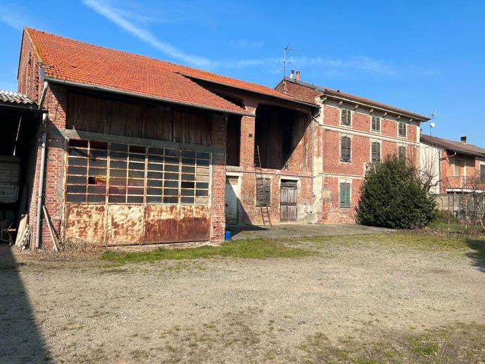 Casa con 6 locali in vendita in Via Pietro Baldi, Borgoratto Alessandrino