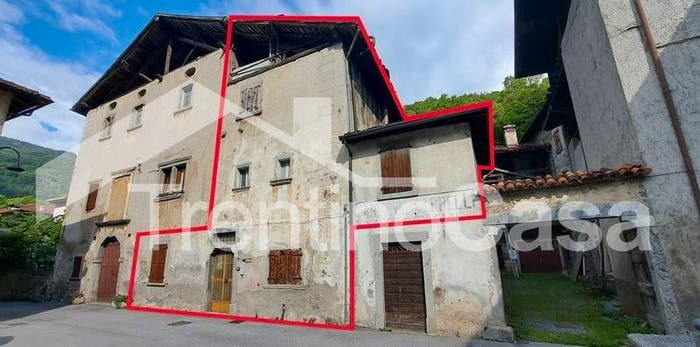 Appartamento con 5 locali in vendita in frazione Strada, Creto, Pieve di BonoPrezzo