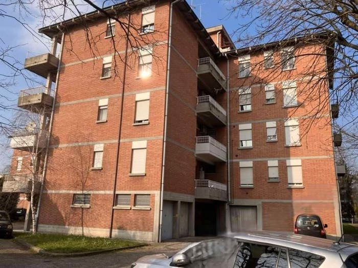 Appartamento con 5 locali in vendita in via Cesare Lombroso, Ospizio San Maurizio, Reggio Emilia