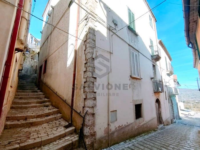 Casa con 5 locali in vendita in Centro, Morcone