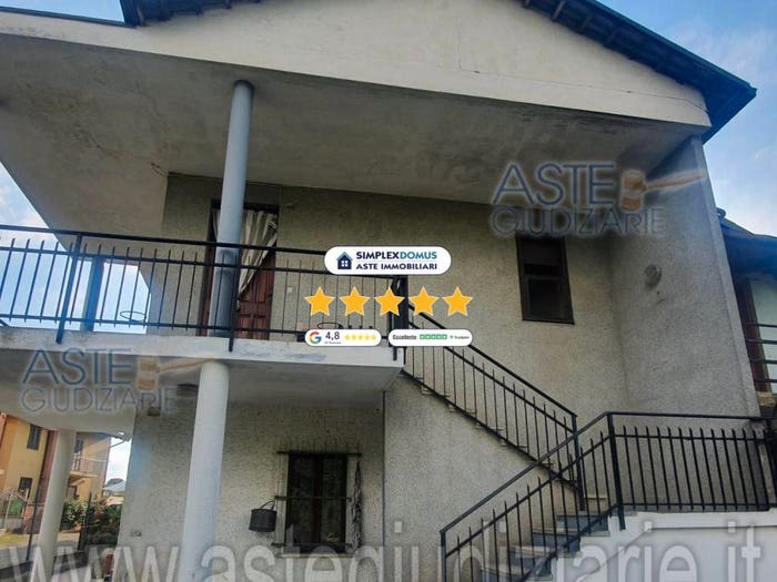 Appartamento con 6 locali in vendita in Zona grange basolo, Centro, La Cassa