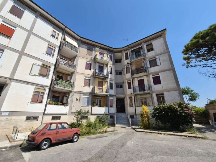 Appartamento trilocale in vendita in Via Anile Antonino, Sant'Antonio De Filippis, Catanzaro