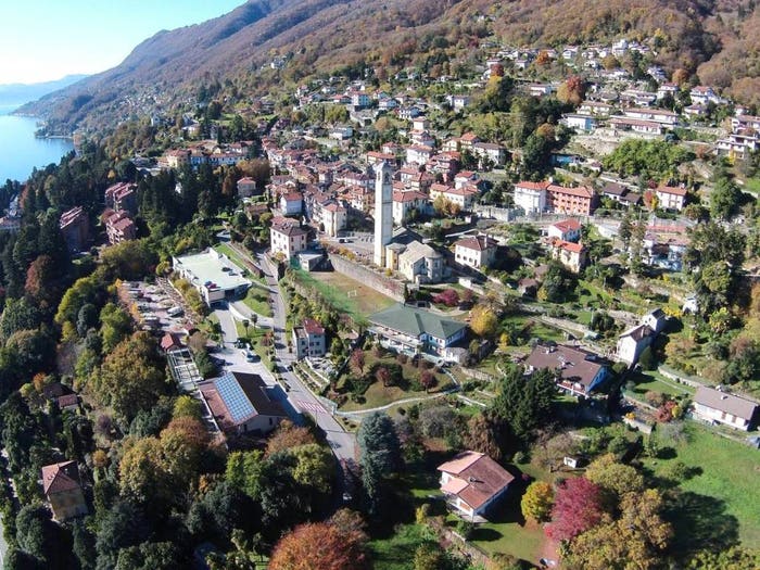 Casa trilocale in vendita in Via per Cadevecchio, Oggebbio
