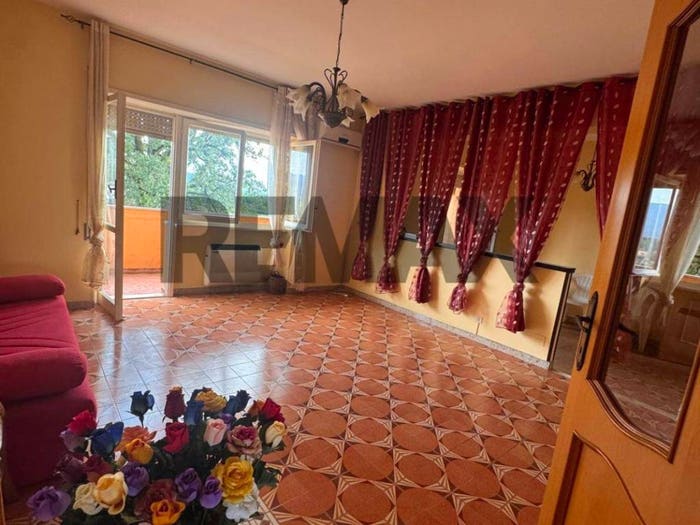 Appartamento con 6 locali in vendita in Pignataro Interamna