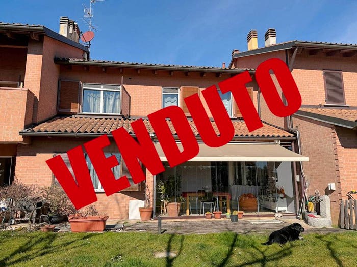 Casa trilocale in vendita in Via dei Pioppi, Costa Lambro, Carate Brianza
