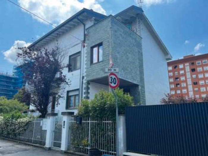 Appartamento quadrilocale in vendita in Via Vincenzo Bellini, Centro, Bollate