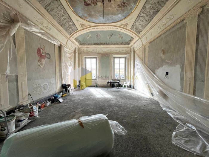 Appartamento con 6 locali in vendita in Lungarno Mediceo, San Francesco, Pisa