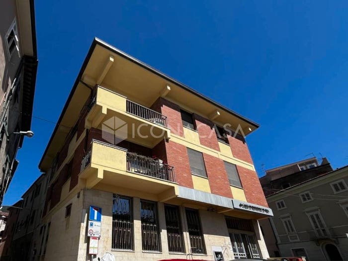 Appartamento quadrilocale in vendita in Via Paola da Buti, Centro, Buti