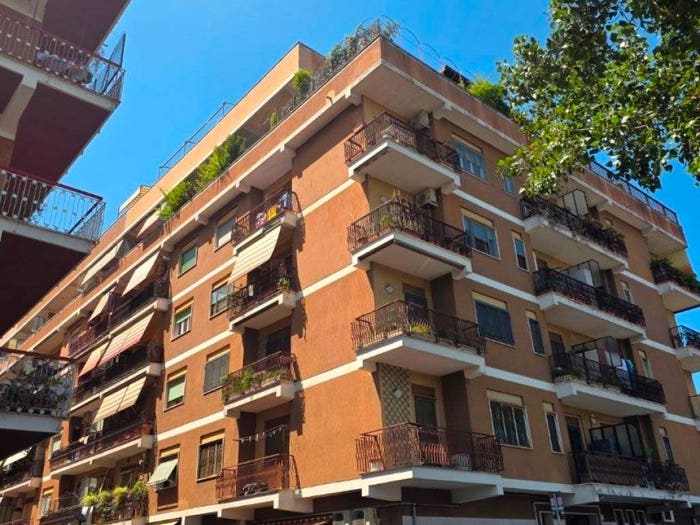 Appartamento trilocale in vendita in Via Melanesia, Ostia Ponente, Roma