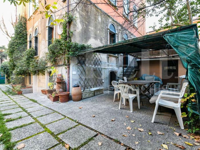 Appartamento con 5 locali in vendita in via Orso Partecipazio, Lido di Venezia, Venezia