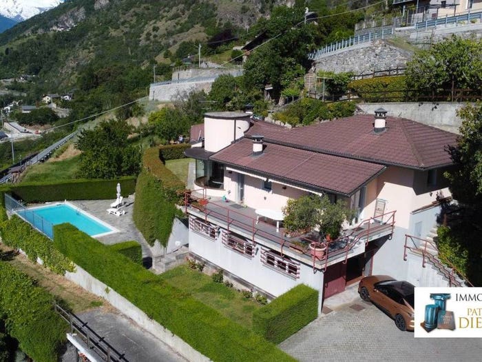Casa con 5 locali in vendita in Regione Bioula, Centro, Aosta