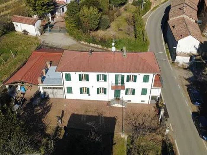 Casa con 6 locali in vendita in Via Santo Stefano, Santo Stefano Canetto, Montegrosso d'Asti