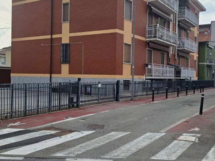 Appartamento trilocale in vendita in Via Alessandro Manzoni, Centro, Tribiano