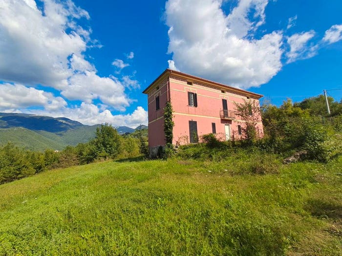 Casa con 6 locali in vendita in Contrada Campo Trivolti, Picinisco