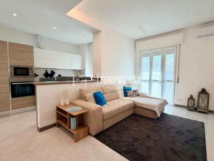 Appartamento trilocale in vendita in Via Venezia, Ravello Villastanza Villapia, Parabiago