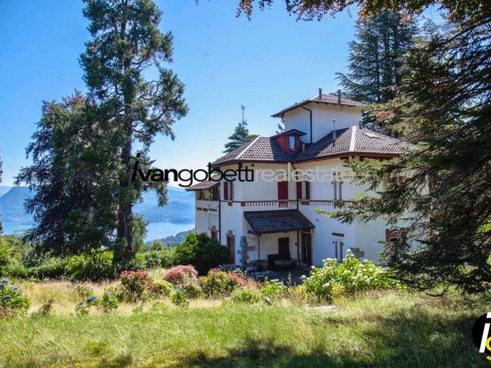 Casa con 6 locali in vendita in Viale Mottino, Alpino, Gignese