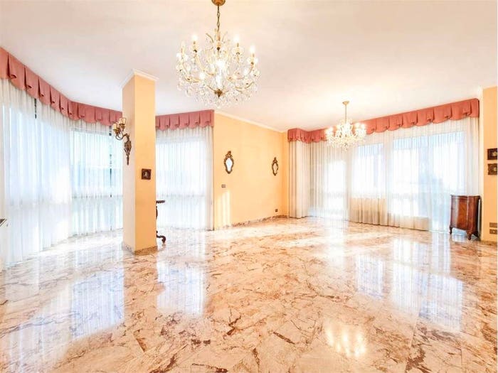 Appartamento con 5 locali in vendita in viale verdi, Musicisti, Modena