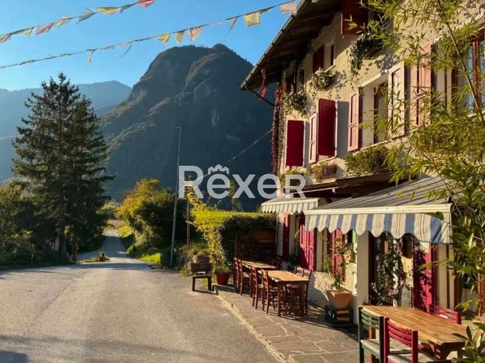 Casa con 5 locali in vendita in Frazione Canal, Feltre