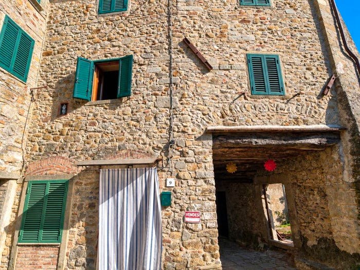 Casa trilocale in vendita in Castelli Pescia Nord, Pescia