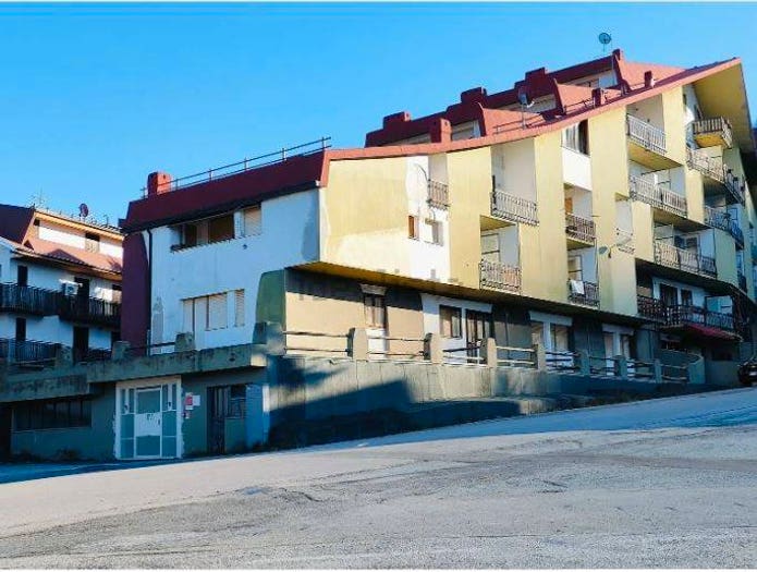 Appartamento bilocale in vendita in Via del Poggio, Saint Gree, Viola
