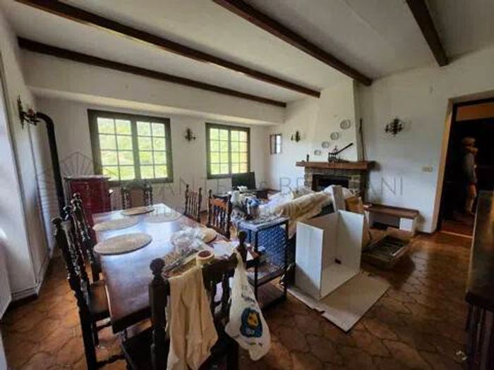 Casa con 6 locali in vendita in Centro, Apricale
