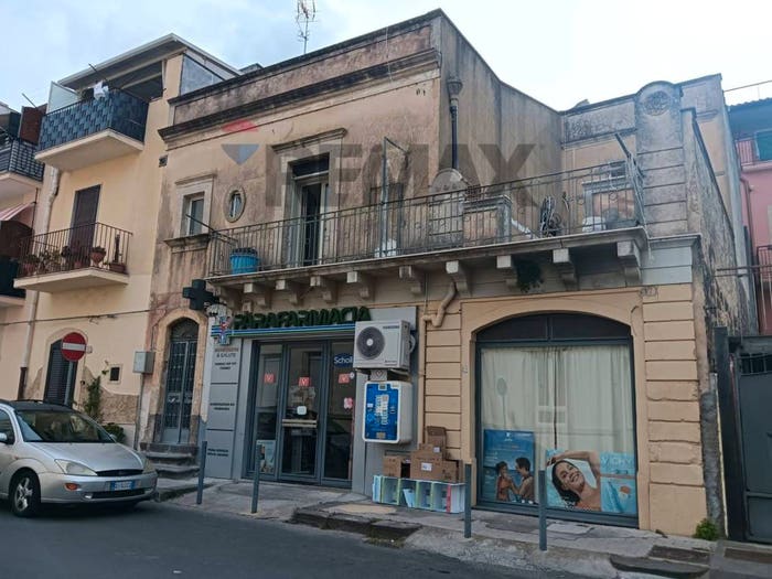 Casa con 6 locali in vendita in Via Giovanni Verga, Militello in Val di Catania