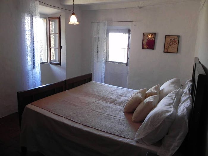 Casa con 6 locali in vendita in Via Giugnola, Castel del Rio