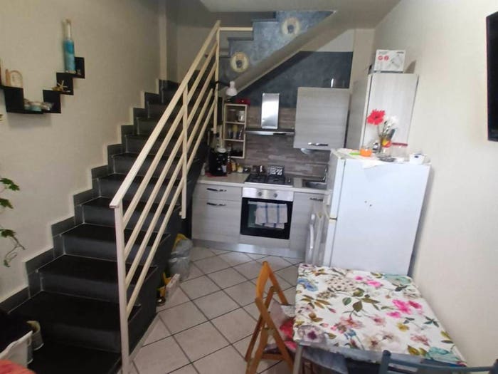 Appartamento quadrilocale in vendita in via Simone Neri, Centro, Mascali