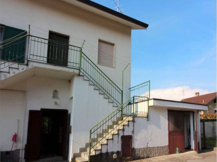 Appartamento bilocale in vendita in via Dante, Roncello