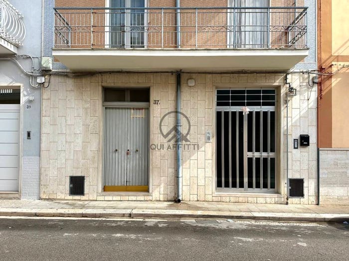 Appartamento trilocale in vendita in Via Vesuvio, Monticelli Croci, Andria
