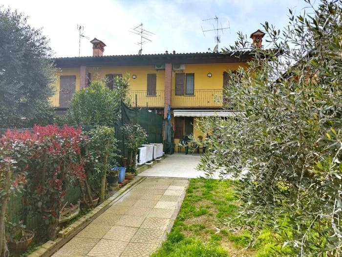 Casa quadrilocale in vendita in Centro, Mairano