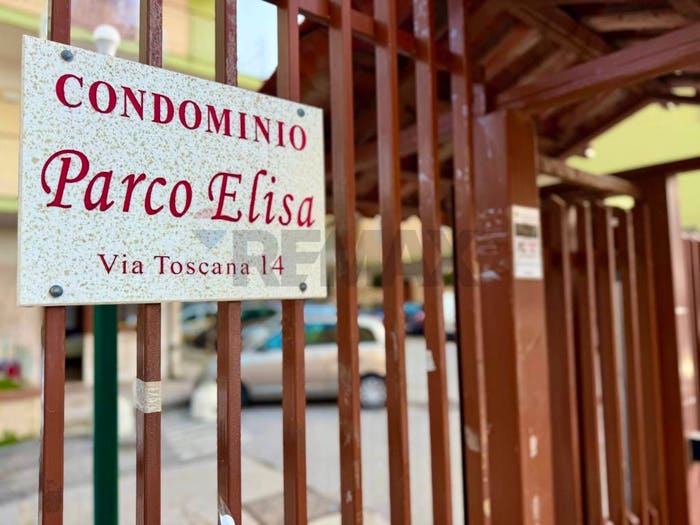 Appartamento con 6 locali in vendita in VIA TOSCANA, Centro, Marano di Napoli
