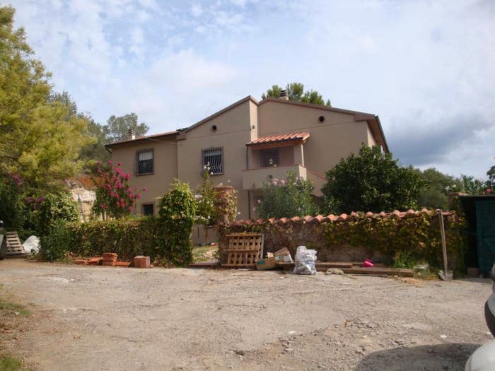 Casa con 6 locali in vendita in Centro, Bibbona