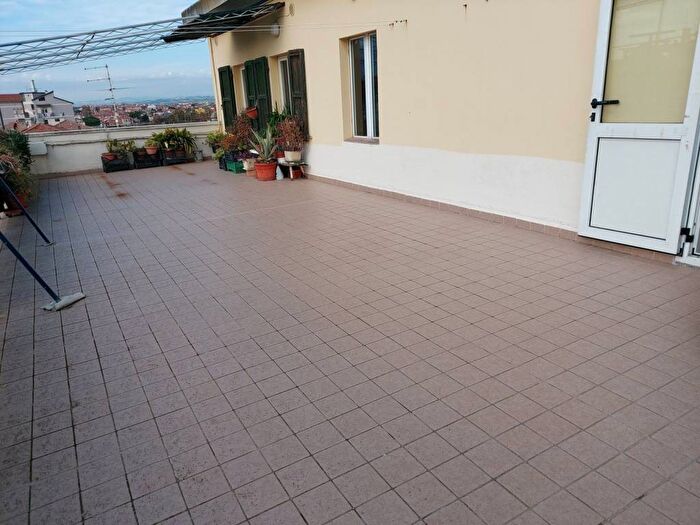 Appartamento quadrilocale in vendita in Via Gaetano Filangieri, Montegranaro Loreto, Pesaro