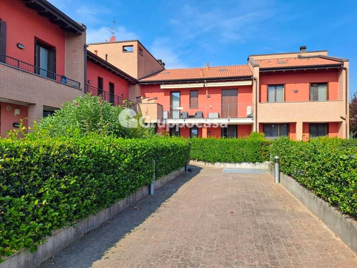 Appartamento trilocale in vendita in Via Diaz, Centro, Robecco sul Naviglio