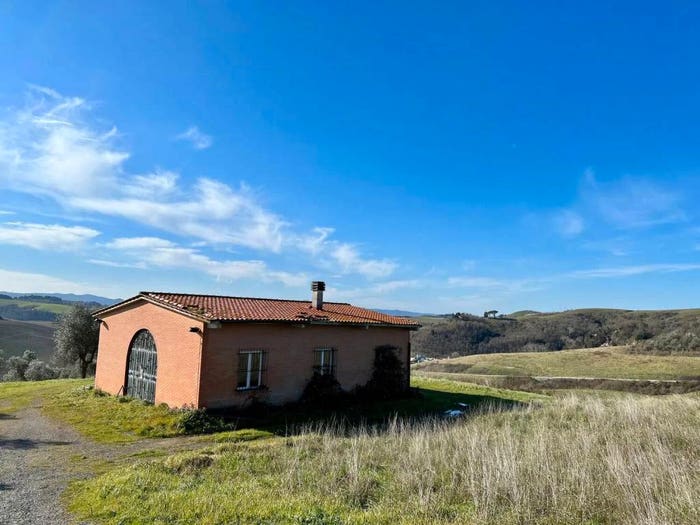 Casa trilocale in vendita in Via Di Legoli No Number, Peccioli