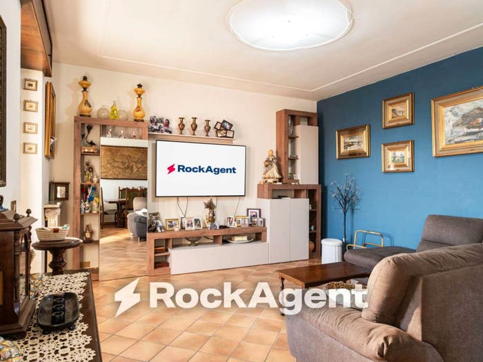 Appartamento trilocale in vendita in Viale Bialetti A, Centro, Mede