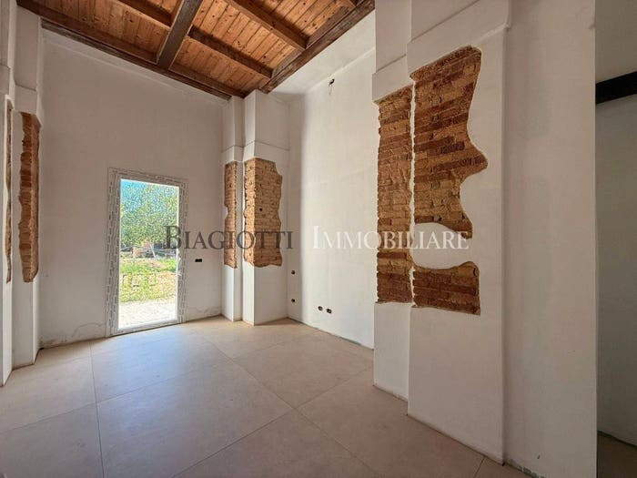Appartamento trilocale in vendita in Porta a Terra Padula, Livorno