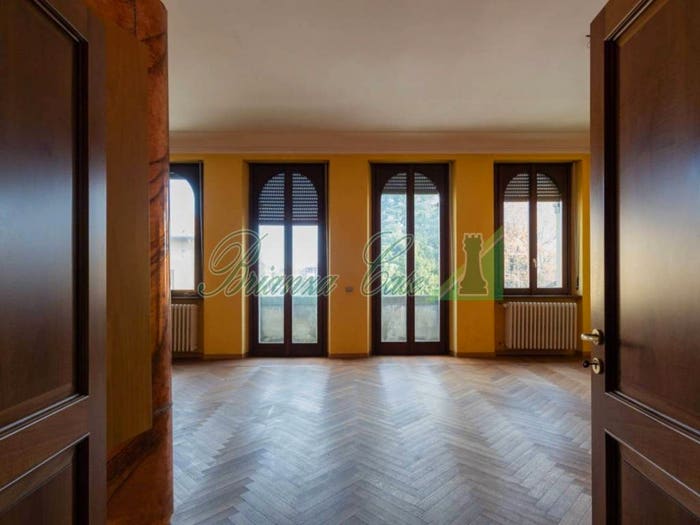 Casa con 6 locali in vendita in Via Lodosa, Rogoredo Valaperta Rimoldo, Casatenovo